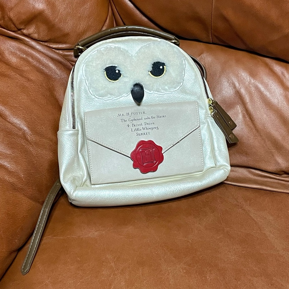 Harry Potter Hedgewick White Faux Leather & Fur Backpack Bag